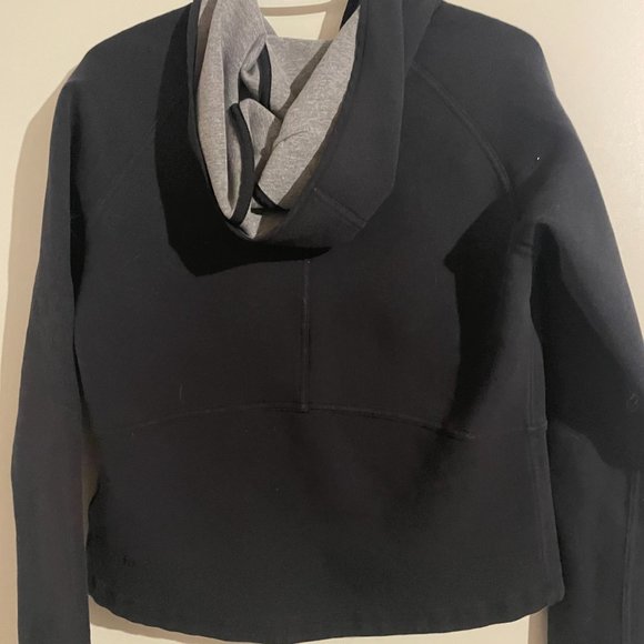 Lulu zip up sweater - Picture 2 of 4